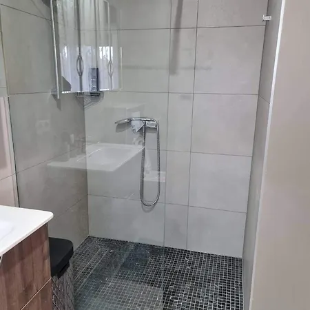 Apartamenty Na Lesnym Wzgorzu Rusinowo  Exterior foto